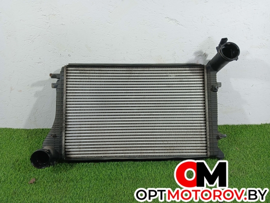 Интеркулер  Volkswagen Touran 1 поколение [2-й рестайлинг] 2014 1K0145803A #1