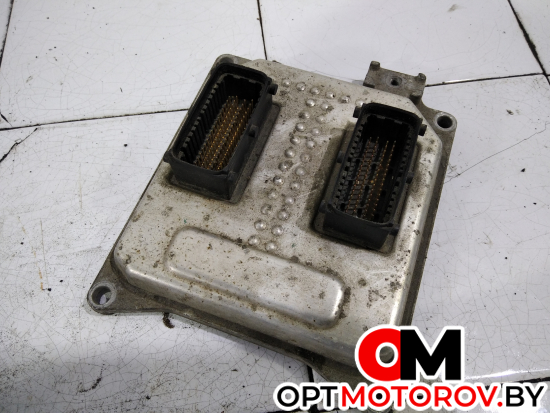 Блок управления двигателем  Opel Astra H/Family [рестайлинг] 2007 55568735 #2