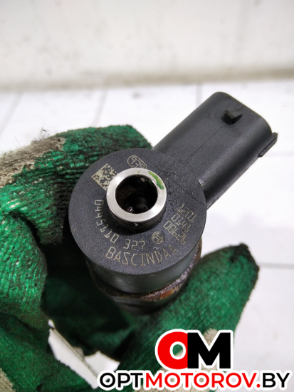 Форсунка топливная  Opel Insignia 1 поколение (A) 2010 0445110327 #2