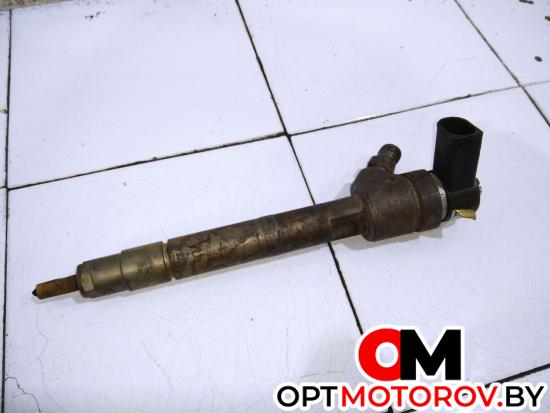 Форсунка топливная  Mercedes-Benz Vito W639 2005 0445115739 #1