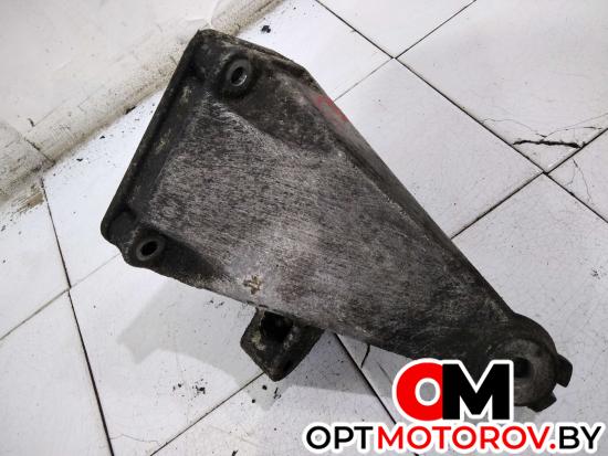 Кронштейн двигателя  Mercedes-Benz Sprinter 2 поколение (W906) 2006 A6462230304 #3