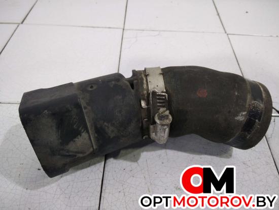 Патрубок турбины  Volkswagen Passat B6 2009 03L131111G #1