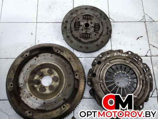 Комплект сцепления  Opel Astra H/Family [рестайлинг] 2009 9223223 #1