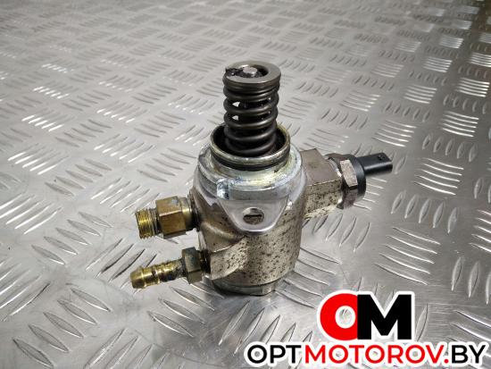 Насос топливный  Volkswagen Golf 6 поколение 2009 03C127026D #1