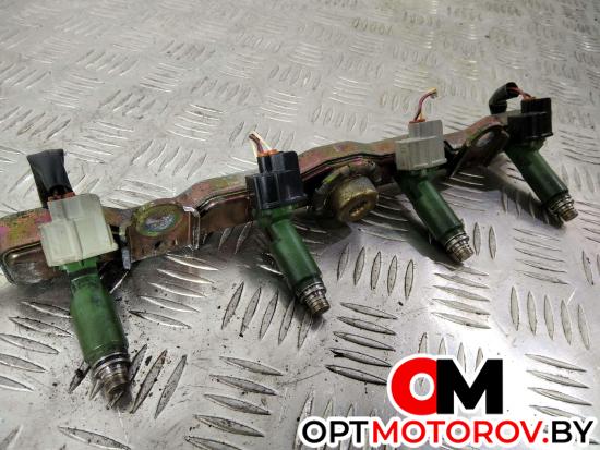 Форсунка топливная  Toyota Avensis 2 поколение (T250) 2004 2325022040 #7