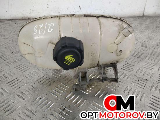 Патрубок интеркулера  Opel Vivaro B 2015 217101893R #1