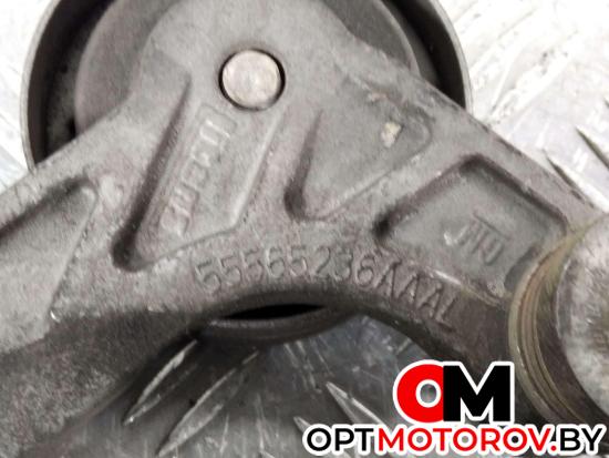 Натяжитель ремня генератора  Opel Astra J 2010 55565236 #2