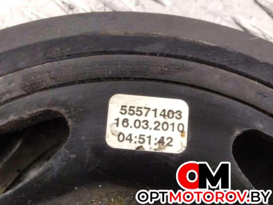 Масляный насос  Opel Astra J 2010 55571403 #2