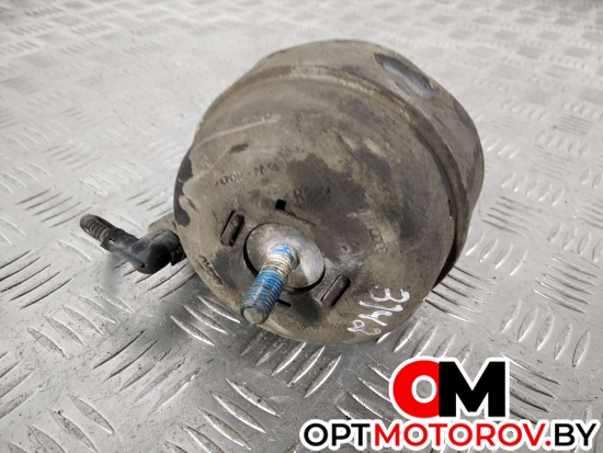 Подушка крепления двигателя  Audi A6 4F/C6 2004 4F0199379L #3