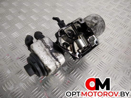 Корпус масляного фильтра  Volkswagen Passat B6 2006 045115389, 045115389K #1