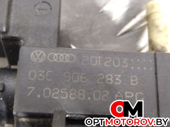 Клапан электромагнитный  Volkswagen Touran 1 поколение [2-й рестайлинг] 2010 03C906283B #2