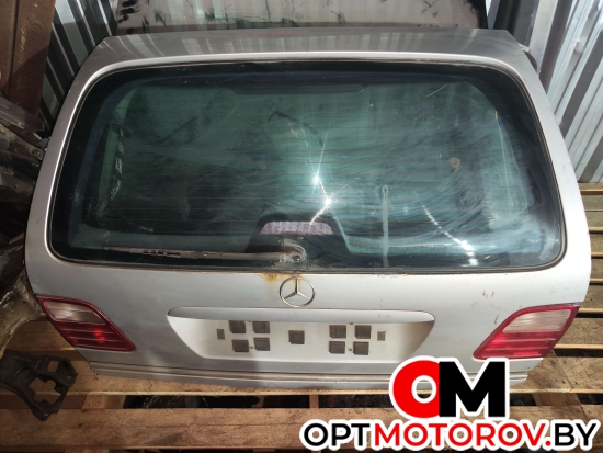 Крышка (дверь) багажника  Mercedes-Benz E-Класс W210/S210 1999  #3
