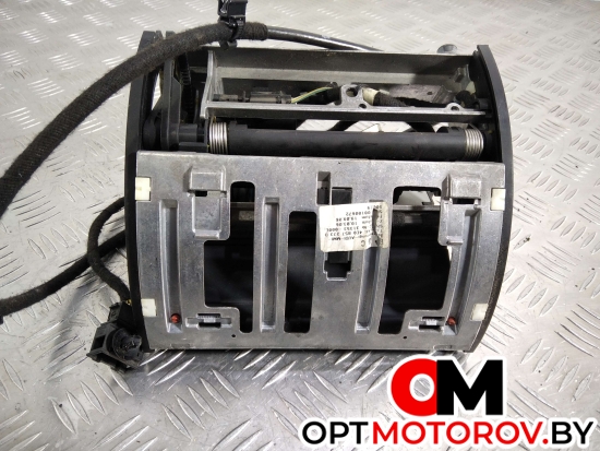 Дисплей компьютера  Audi A8 D3/4E [рестайлинг] 2006 4E0857273D #3