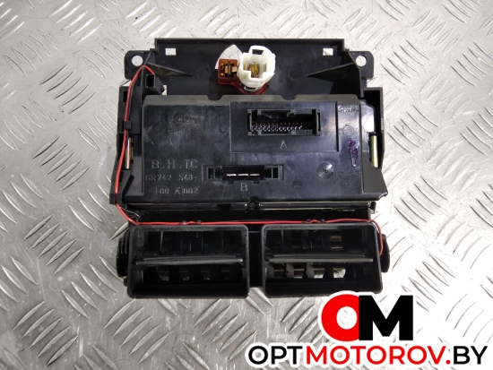 Блок управления печки/климат-контроля  Audi A8 D3/4E [рестайлинг] 2006 4E0919158D #2