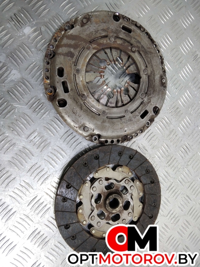 Комплект сцепления  Volkswagen Golf 4 поколение 2001 038141025D, 2221005099 #1