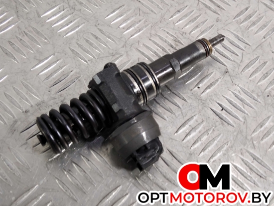 Форсунка топливная  Volkswagen Golf 5 поколение 2006 038130073AL, 0414720039 #2
