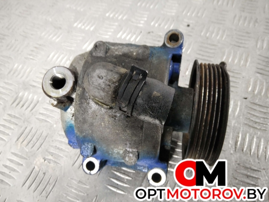 Насос гидроподвески  Land Rover Range Rover 3 поколение [рестайлинг] 2007 RVB500060, LH2113390 #3