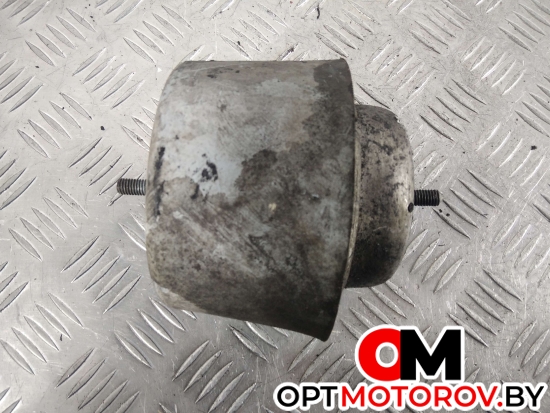 Подушка крепления двигателя  Audi A6 4B/C5 [рестайлинг] 2001 8E0199379D #4
