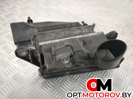 Корпус воздушногo фильтра  Mercedes-Benz E-Класс W211/S211 [рестайлинг] 2006 A6420940304 #3