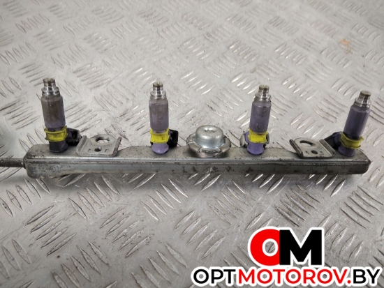 Форсунка топливная  Toyota Corolla Verso 1 поколение [рестайлинг] 2006 2325022100 #3