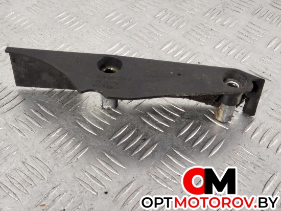 Защита (кожух) ремня ГРМ  Audi A4 B7 2006 038103079A #5