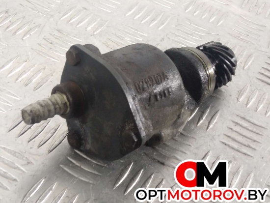 Вакуумный насос  Volkswagen Passat B4 1996 028207A #4