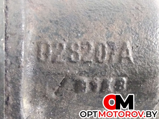 Вакуумный насос  Volkswagen Passat B4 1996 028207A #3