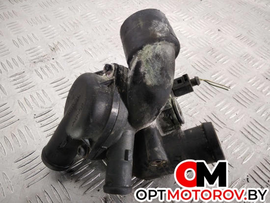 Корпус термостата  Volkswagen Touareg 1 поколение 2004 022121121D #6