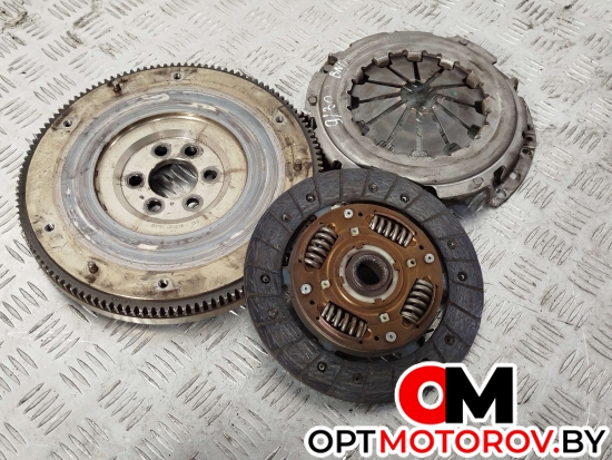 Комплект сцепления  Volkswagen Polo 4 поколение [рестайлинг] 2007 03D105271 #4