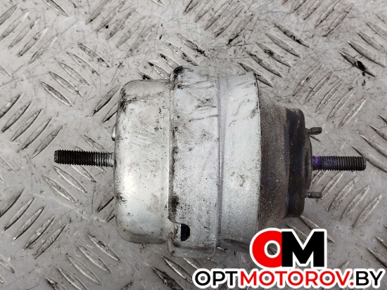 Подушка крепления двигателя  Audi A4 B7 2006  #2
