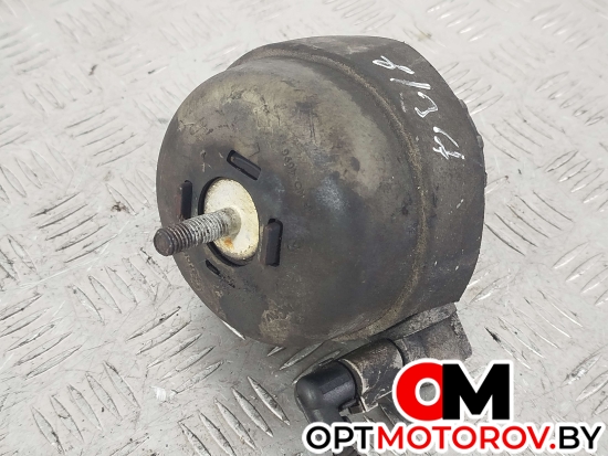 Подушка крепления двигателя  Audi A6 4F/C6 2008 4F0199382BA #2