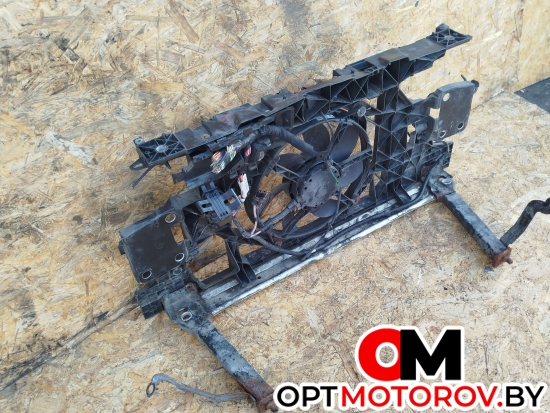 Передняя панель (телевизор)  Renault Megane 3 поколение 2010 752100004R, 100028205, 214812415R #4