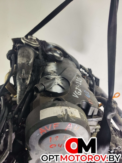 Двигатель  Audi A4 B6 2004 AVF #2